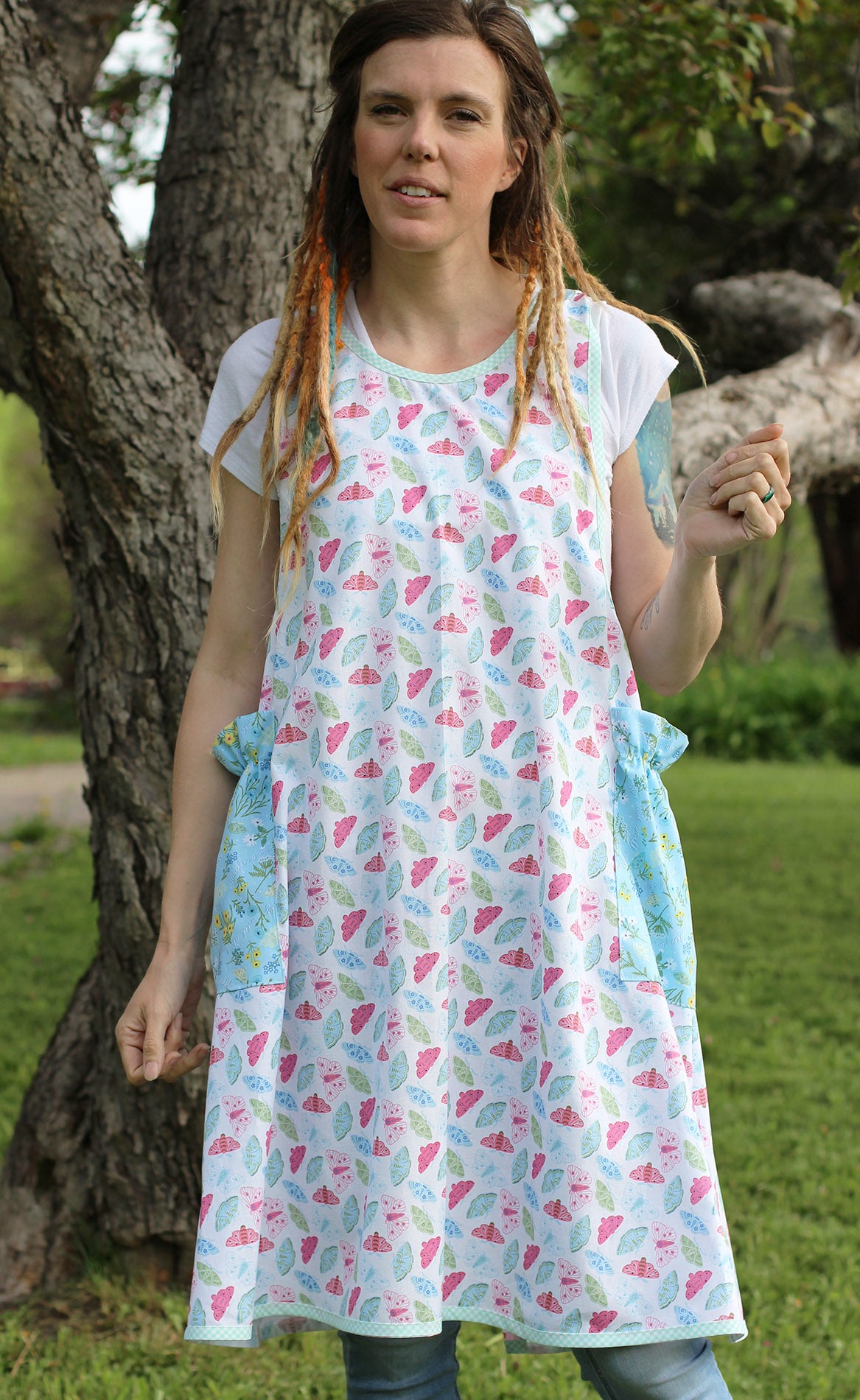 No Tie Apron in Butterflies - Front View with a smile.
