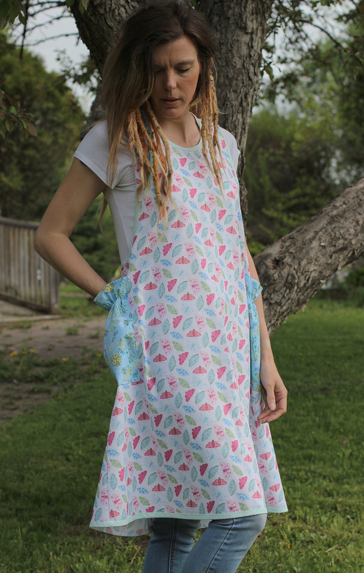 No Tie Apron in Butterflies - Front View with blue pockets