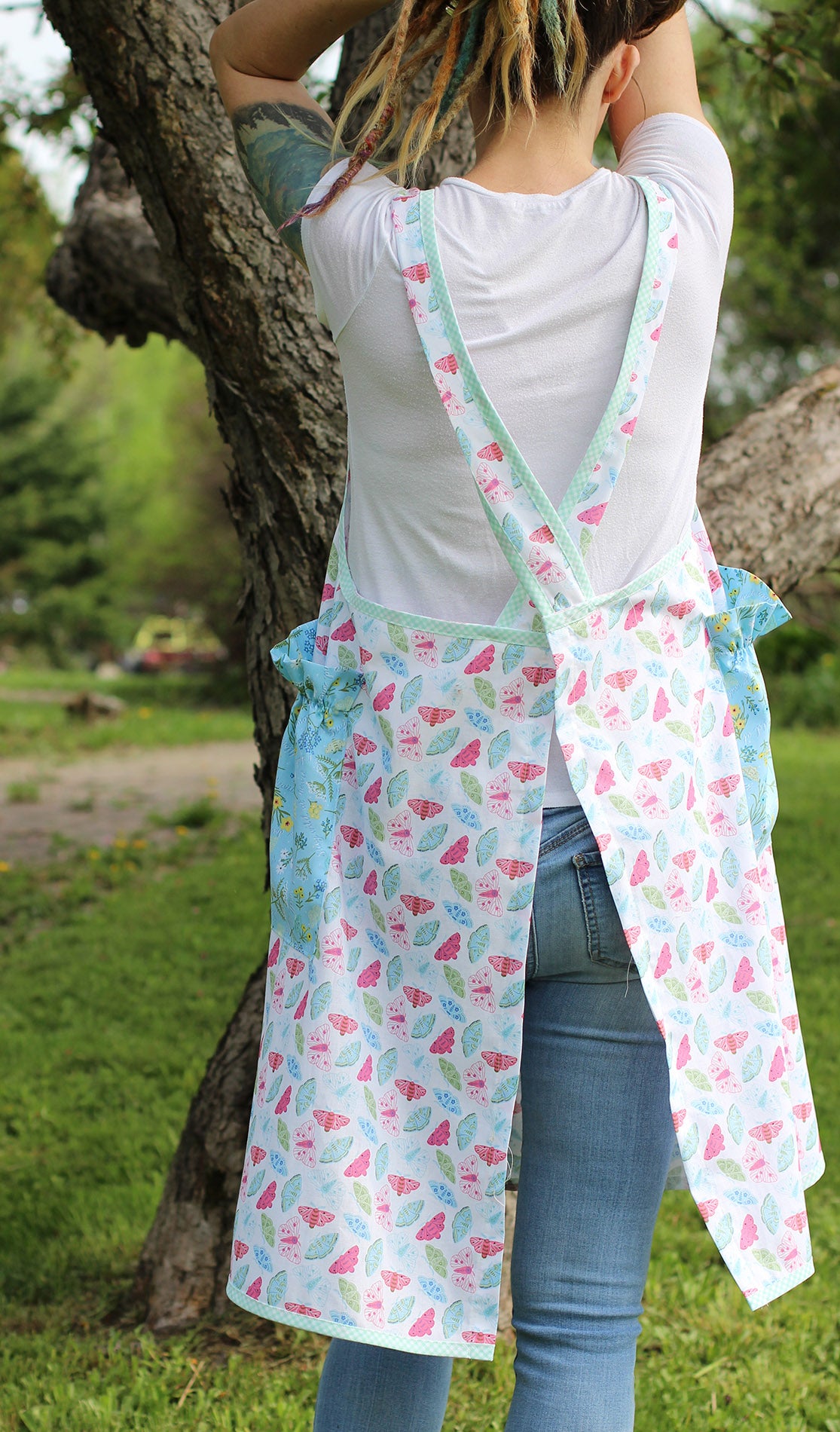 No Tie Apron in Butterflies  - Back View