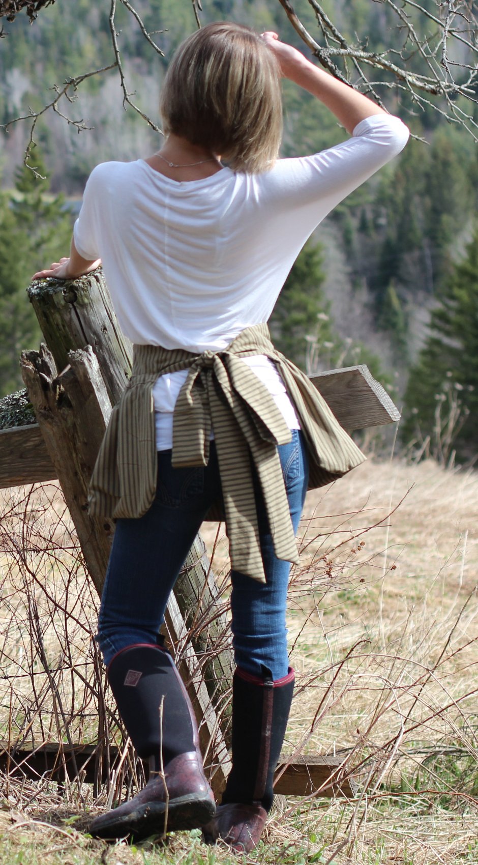 Gathering Apron in Green Stripe 100% Cotton Homespun, back view
