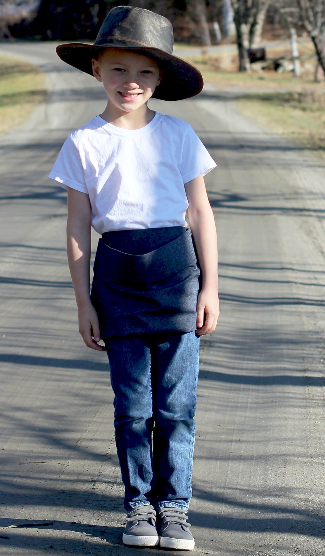 Pouch Apron by The Vermont Apron Company - Front View