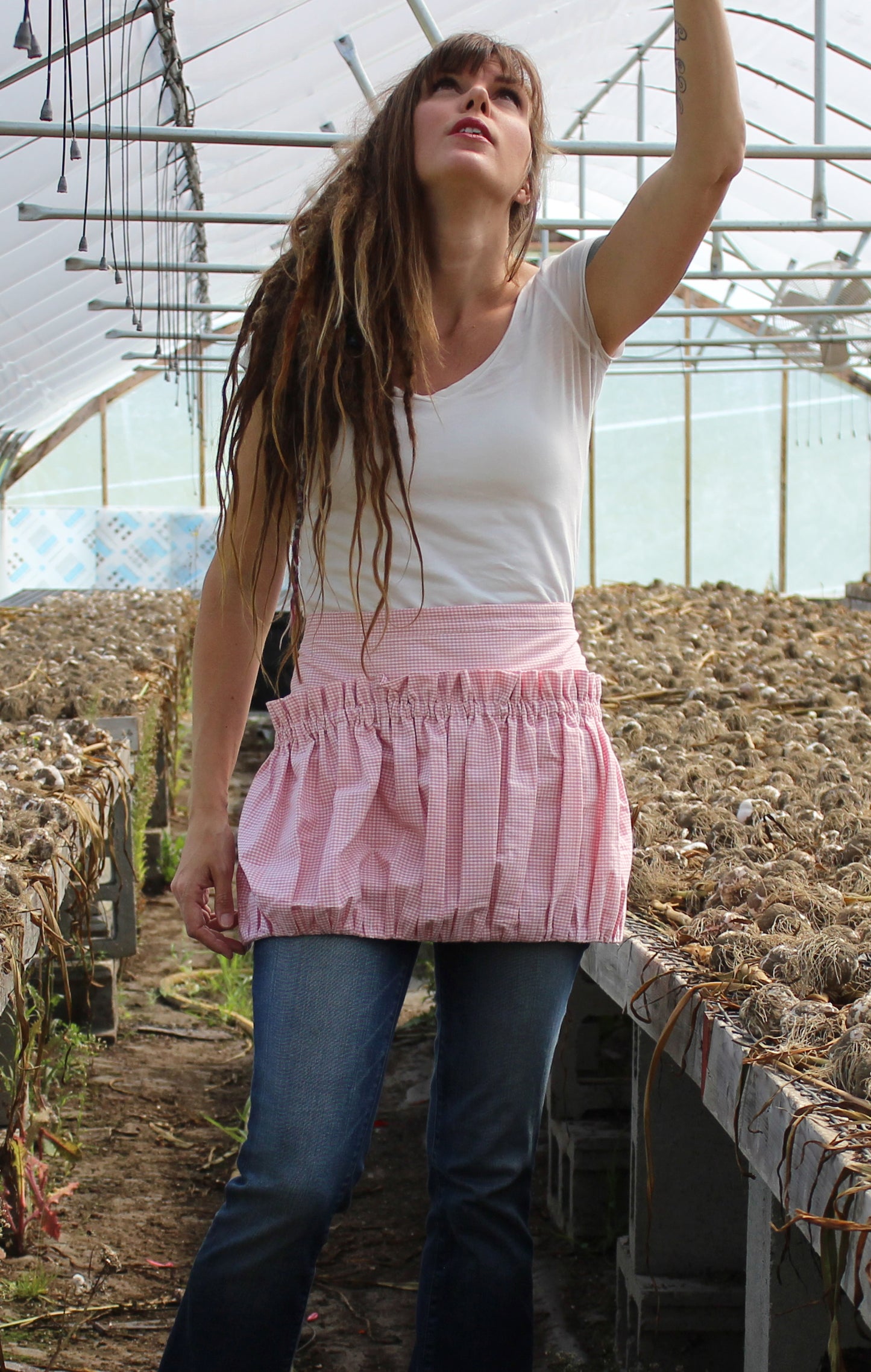 Ruffled Gathering Apron in Pink Homespun