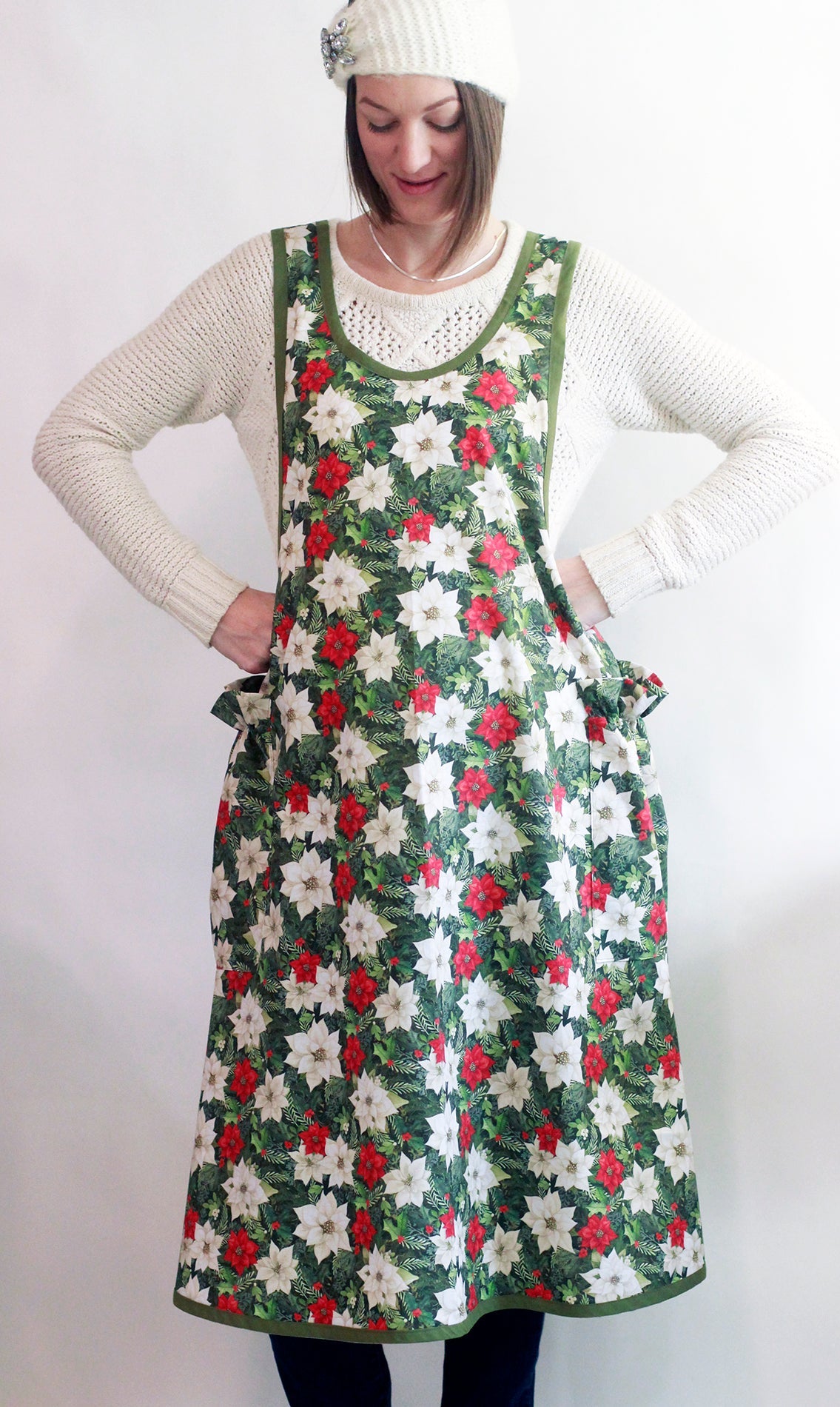 XS-5X White Poinsettia - No Tie Crossback Apron - Front View 1