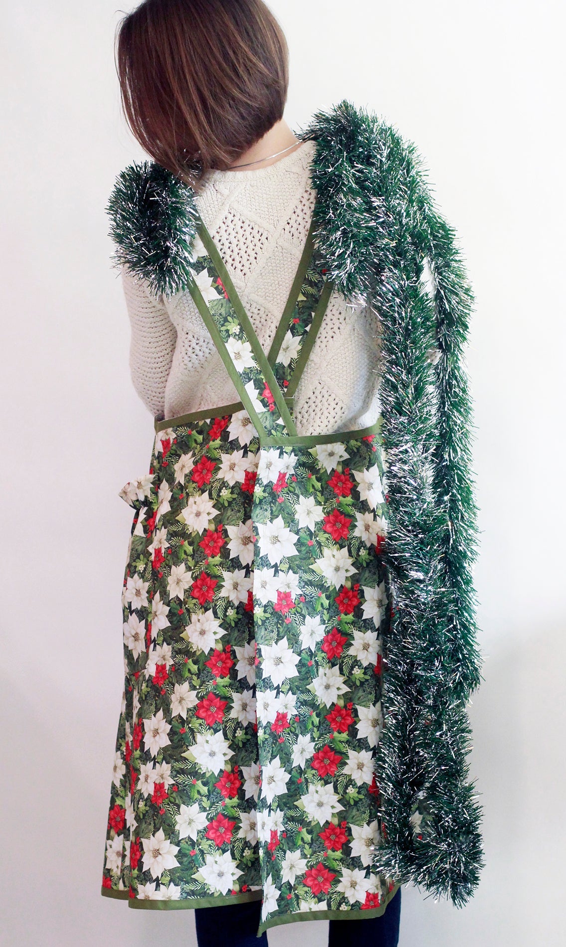 XS-5X White Poinsettia - No Tie Crossback Apron - Back View 1