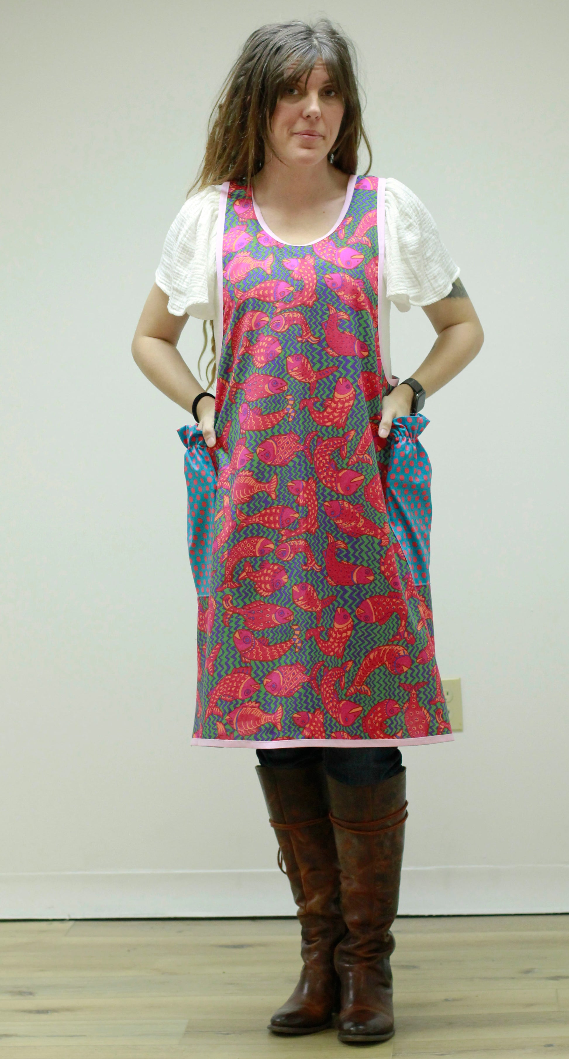 No Tie Apron in Fish and Polka Dots another front view