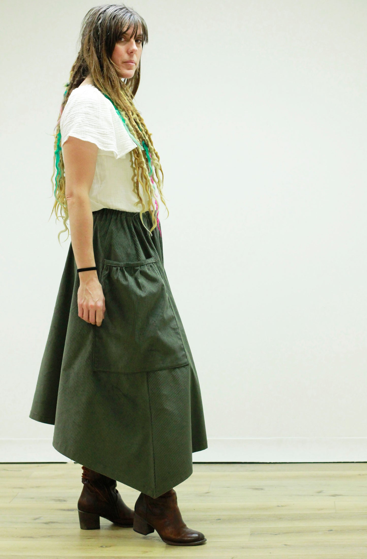 Hippy Skirt In Green Corduroy - side view