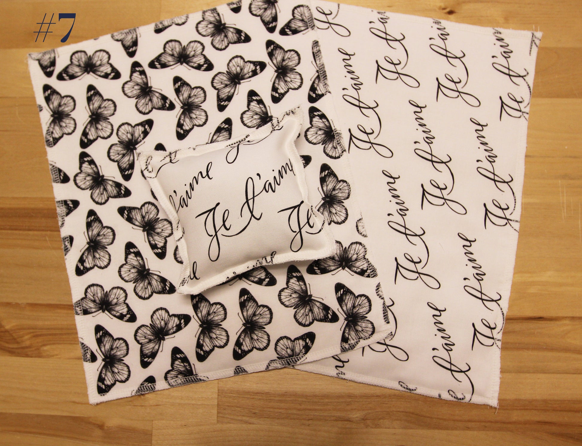 Kitchen Towel Set  front view