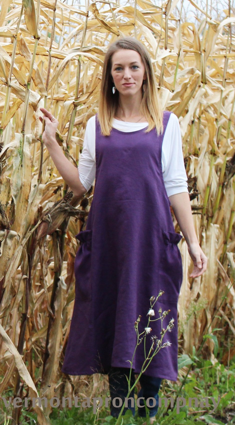 XS-5X No Tie Crossback Apron in Eggplant 100% Flax Linen, front view