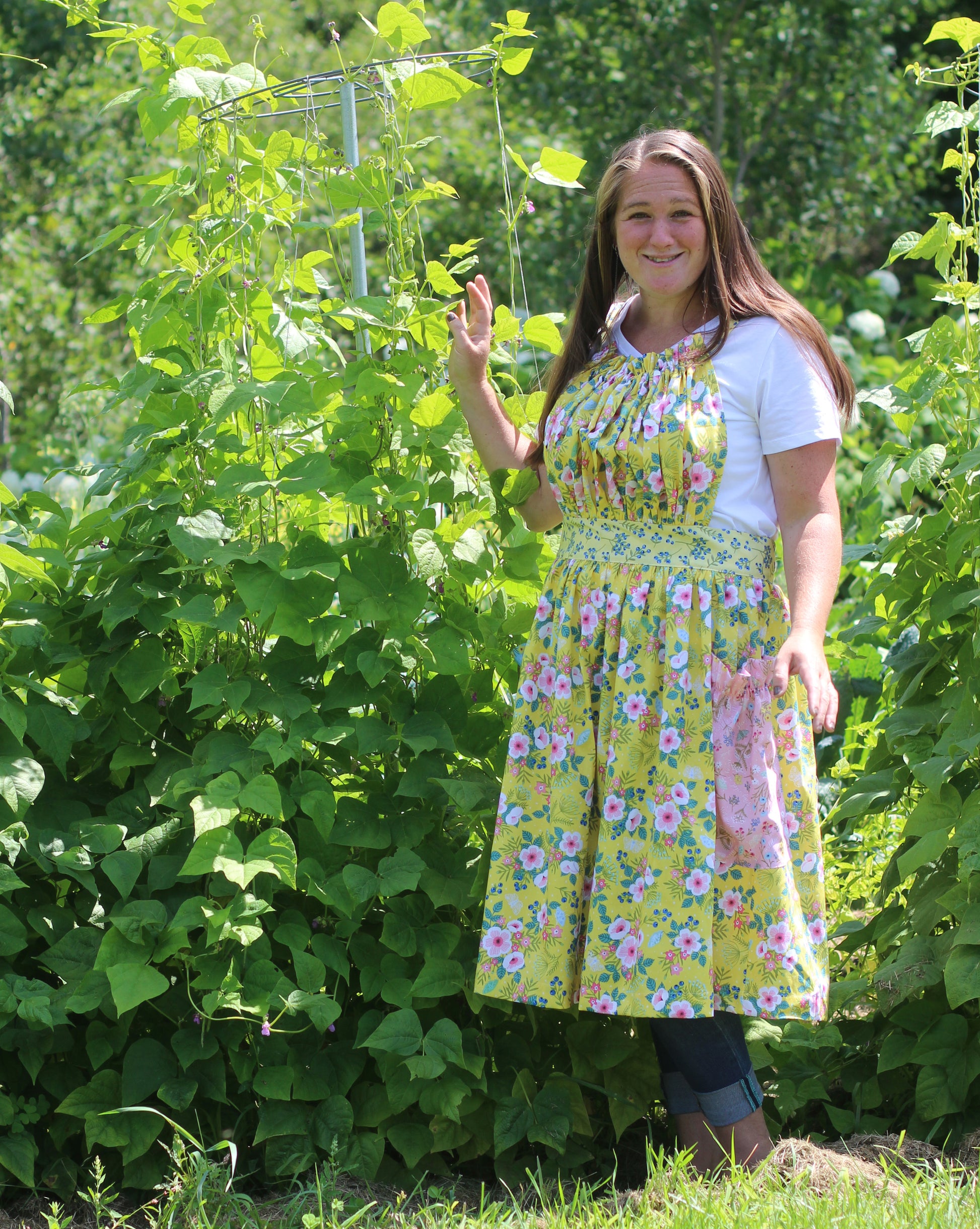 Gathered Bib Apron in Yellow Floral - Side View