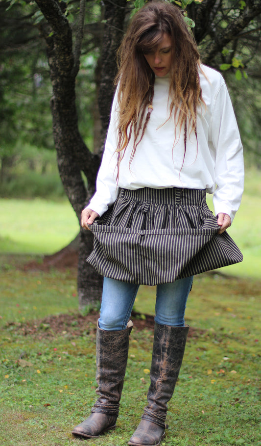 Gathering Apron in Black Stripe 100% Cotton Homespun in Reg and Plus Size - Front View 3