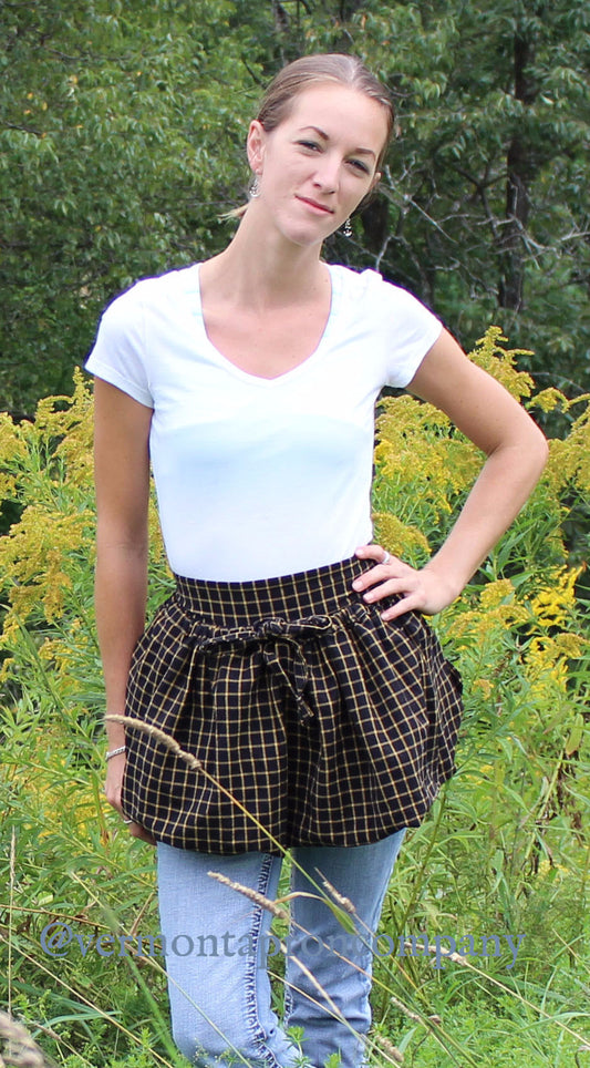 Gathering Apron in Black Plaid 100% Cotton Homespun in Reg and Plus Size, front view
