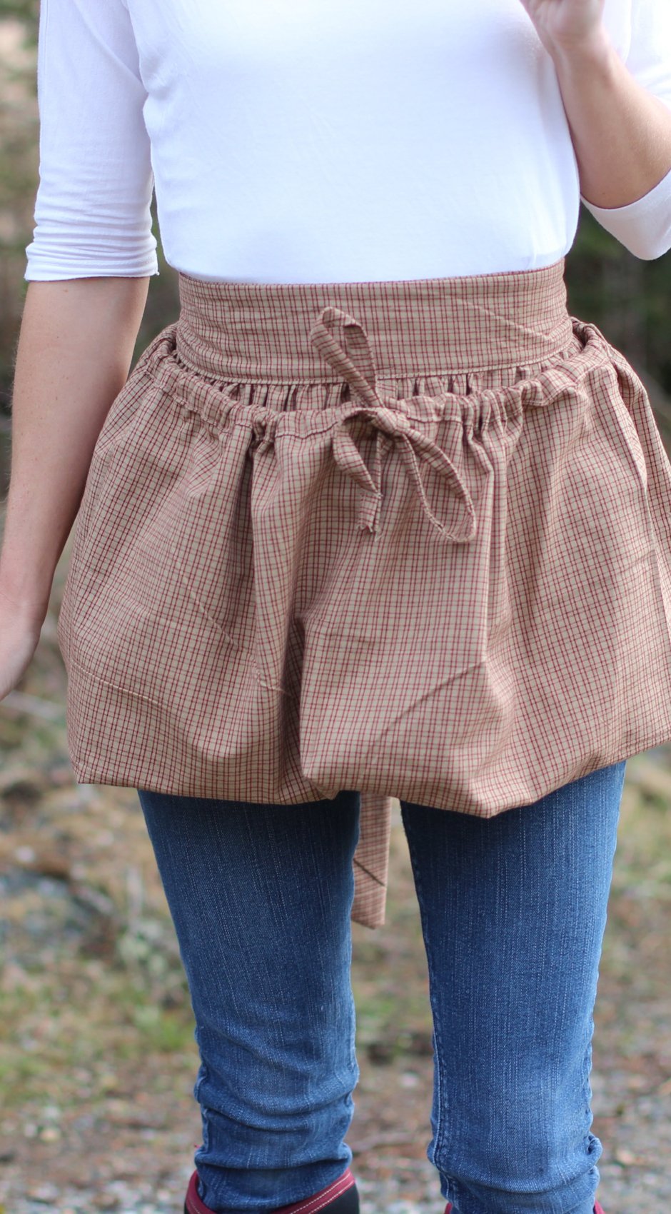 Gathering Apron in Mini Ecru and Red Plaid 100% Cotton Homespun, front view 