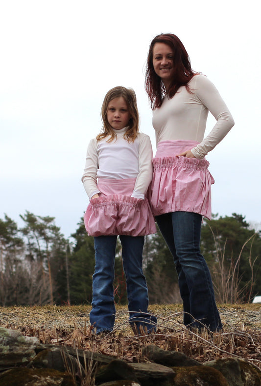 Me and Mommy Ruffled Gathering Apron Set in Pink Homespun
