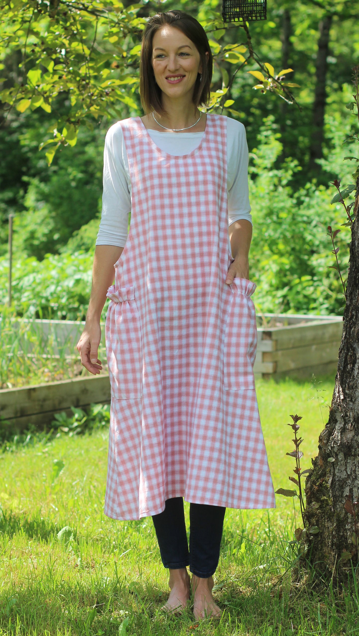 XS-5X No Ties Crossback Apron in 100% Cotton Pink and White Check Homespun -  Front view 2