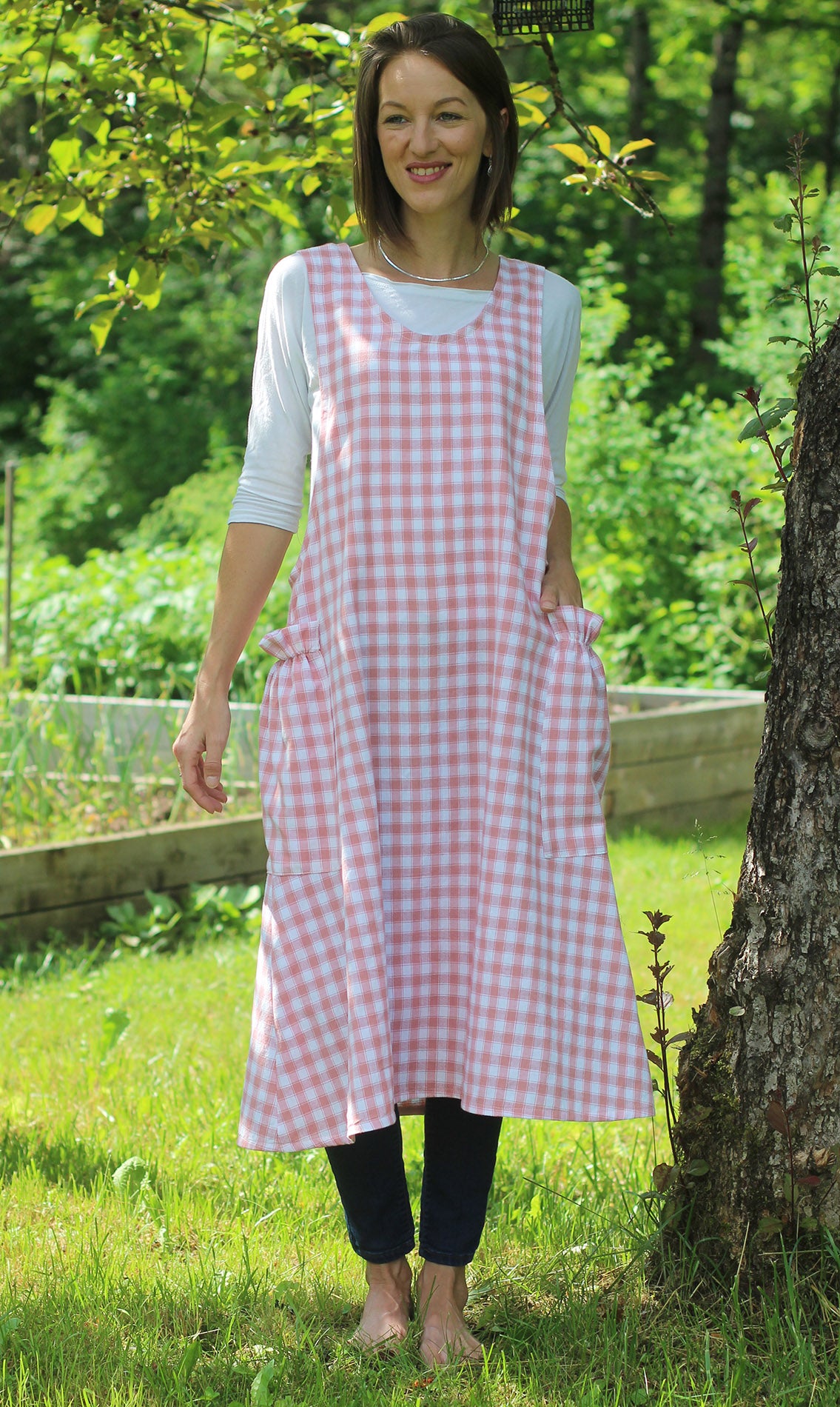 XS-5X No Ties Crossback Apron in 100% Cotton Pink and White Check Homespun - Front View 3