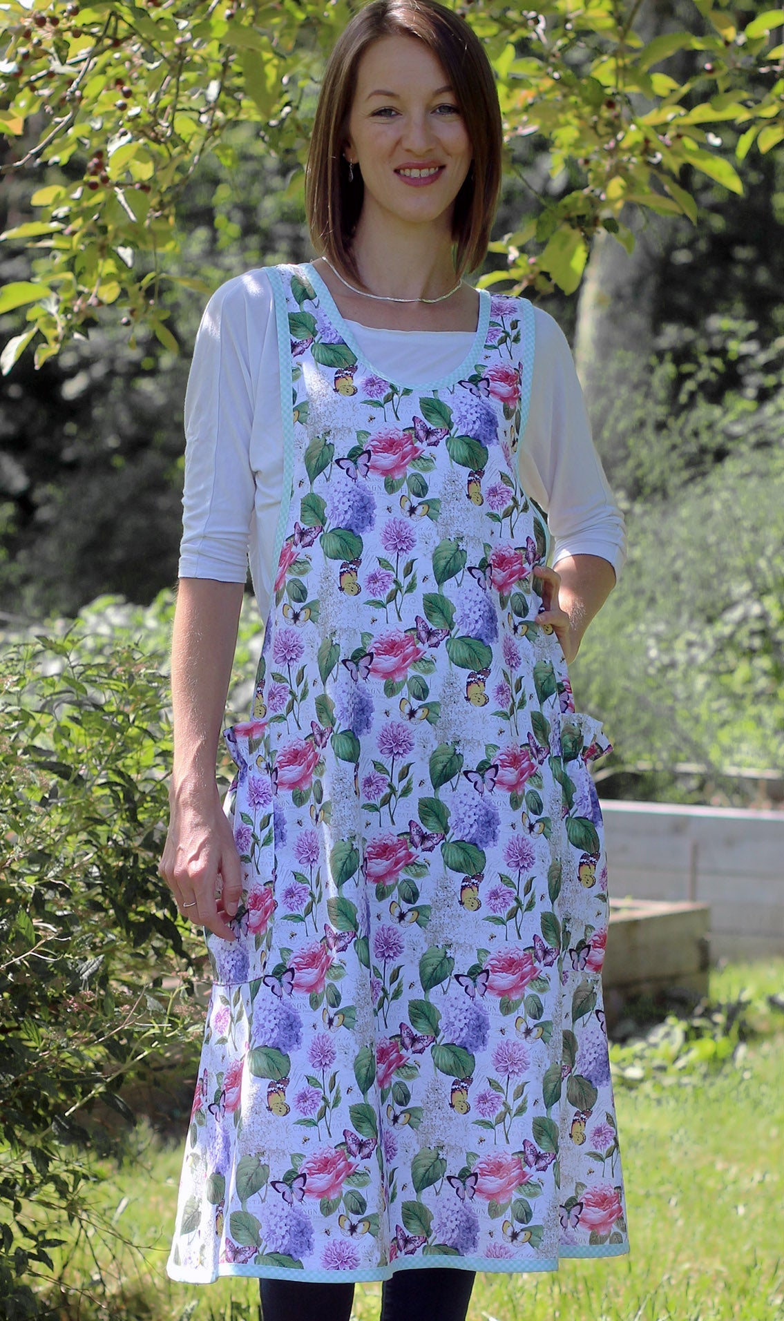 XS-5X Spring Floral - No Tie Crossback Apron - Front View 4