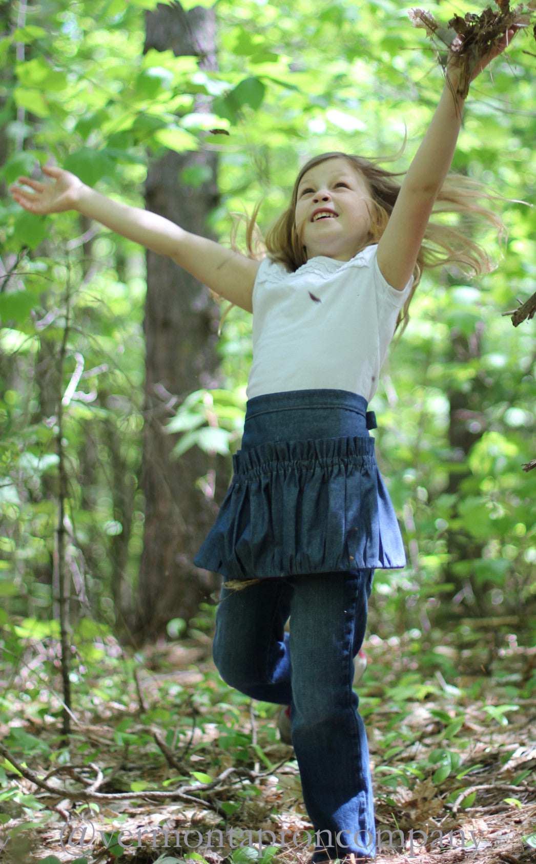 Childrens Ruffled Gathering Apron in Navy Denim 