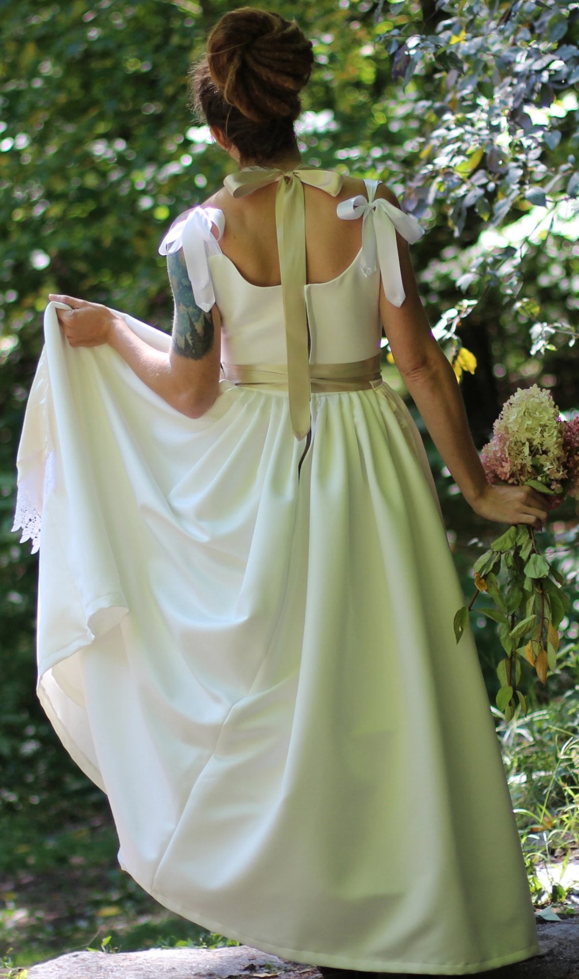 Bridal Apron in Satin, Pleats and Lace - Back view